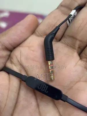 JBL Wired Headphone