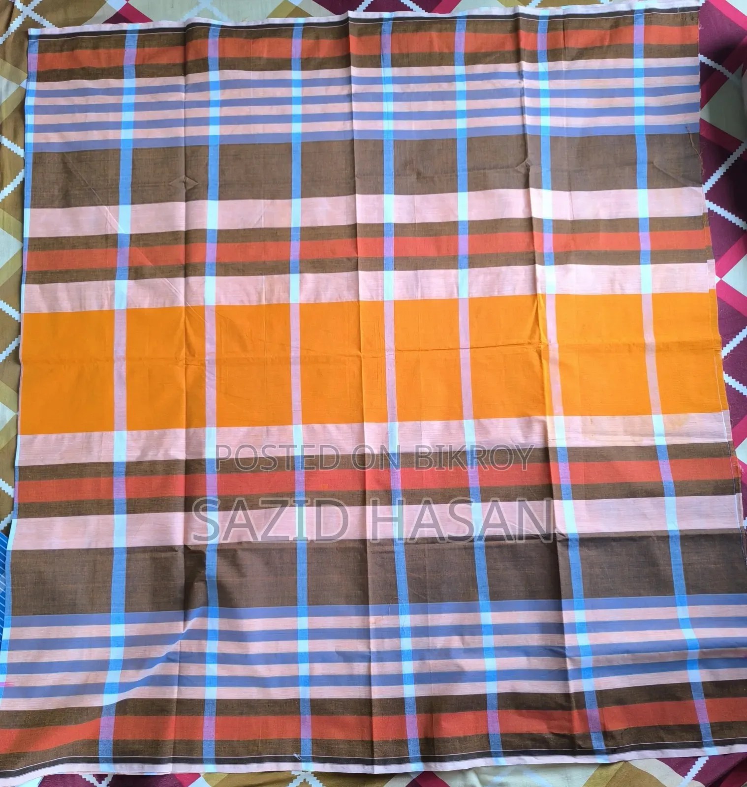 Lungi for sale at wholesale