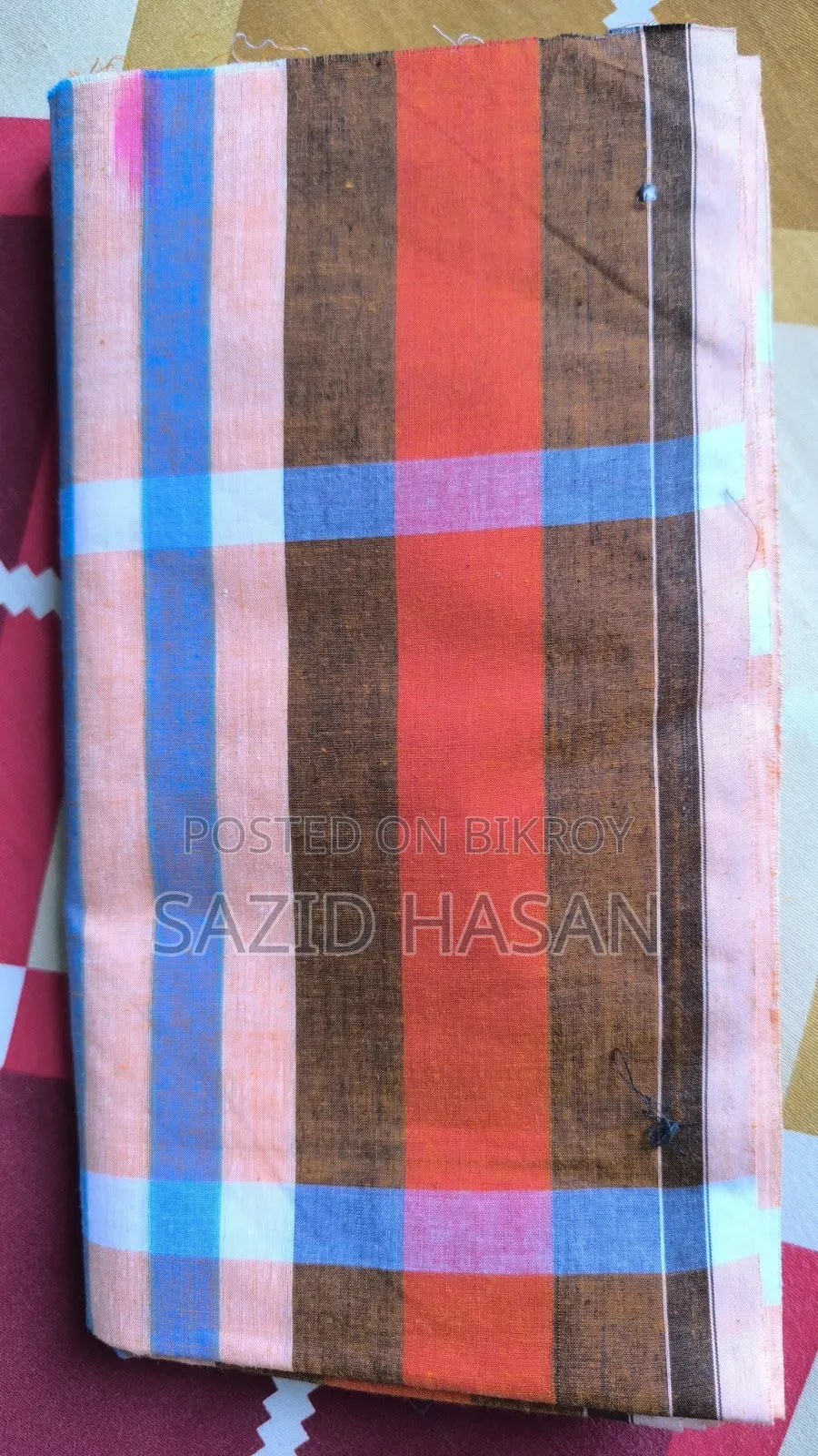 Lungi for sale at wholesale