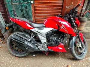 TVS Apache 160 4V 2021 Red