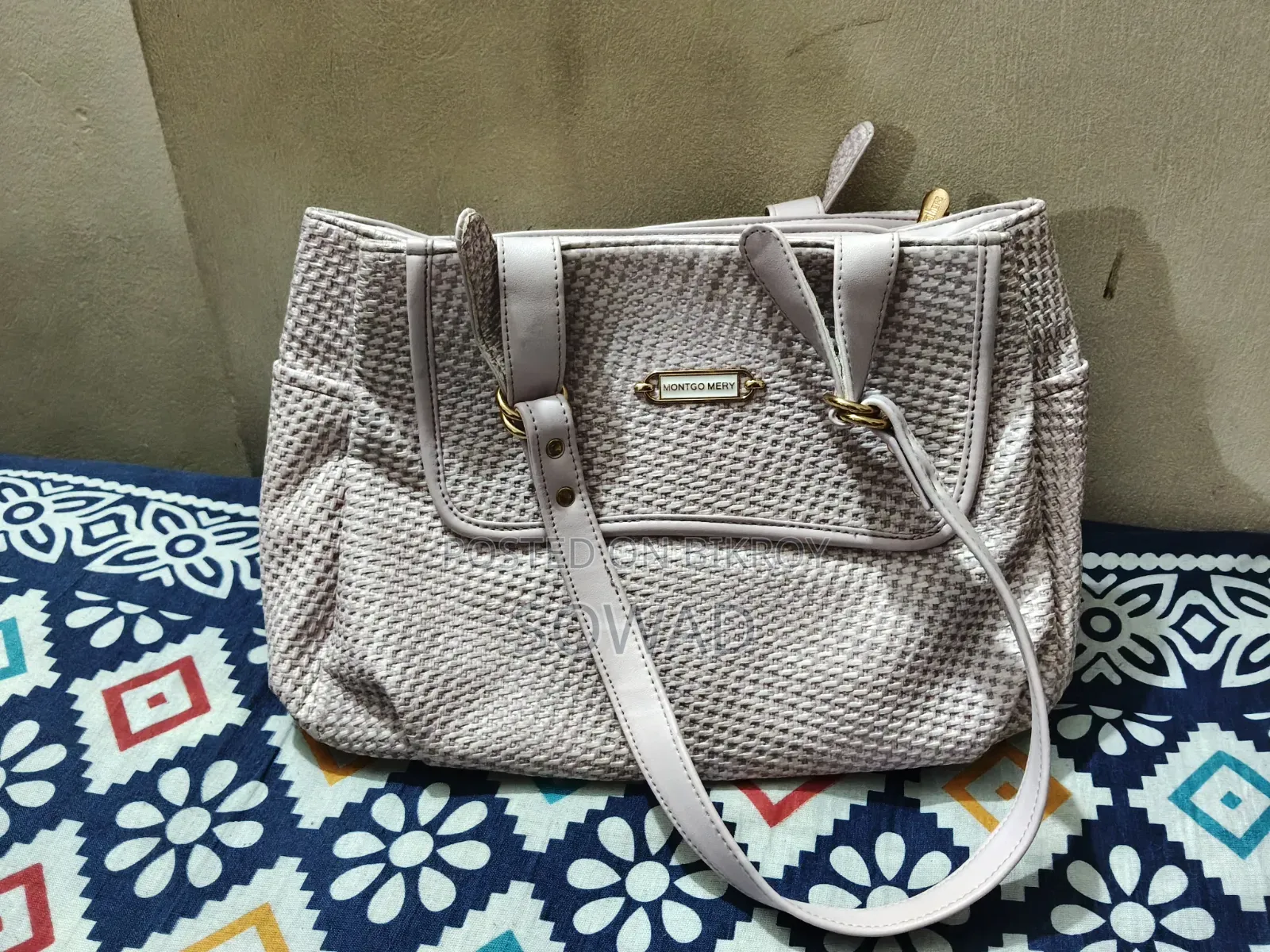 Montgo Mery Bag