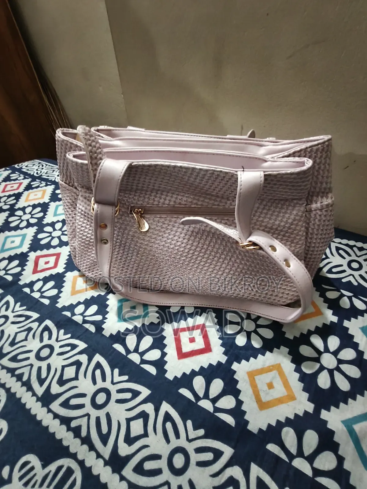 Montgo Mery Bag