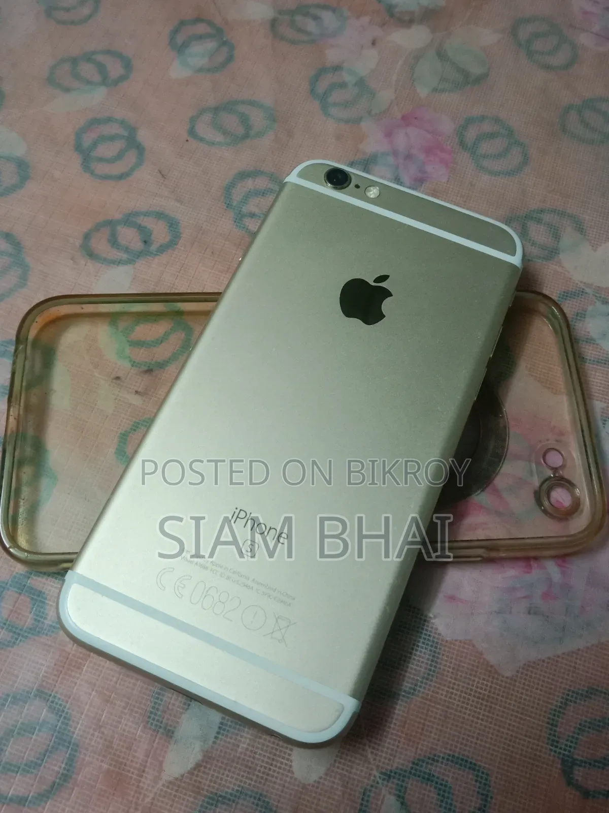 Apple iPhone 6s 64 GB Gold