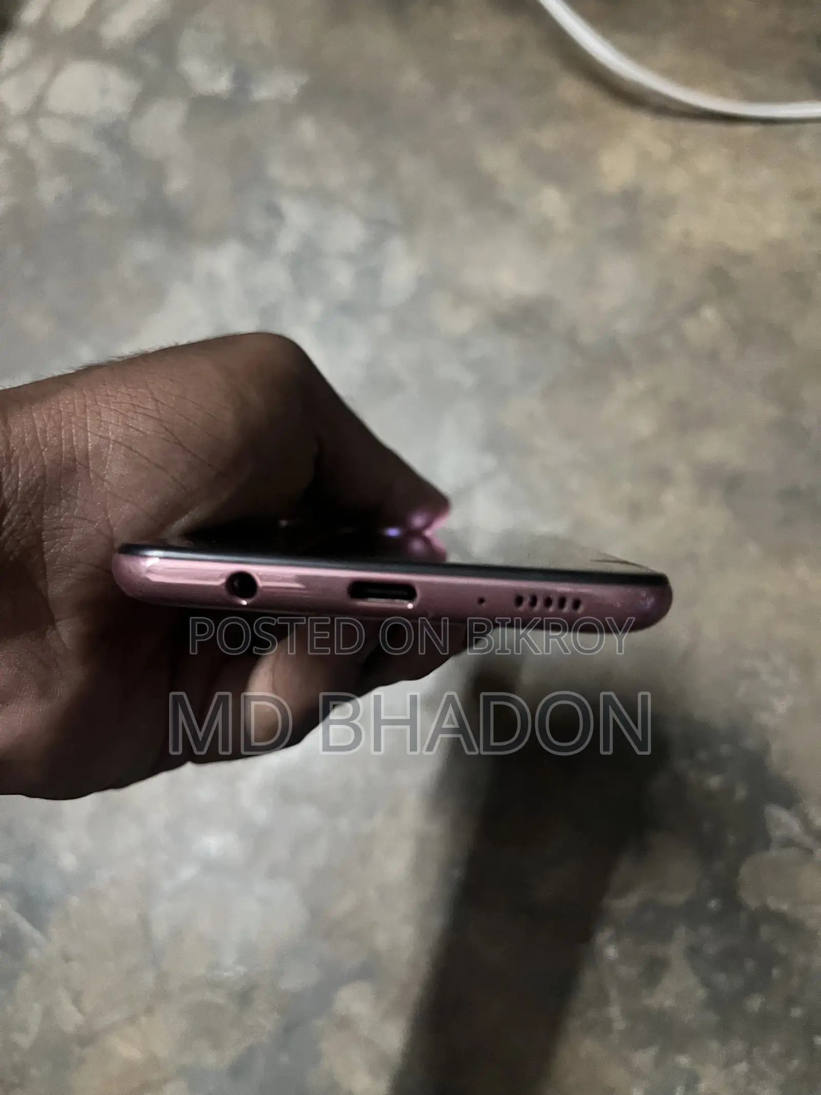 New Samsung Galaxy A51 128 GB Rose Gold