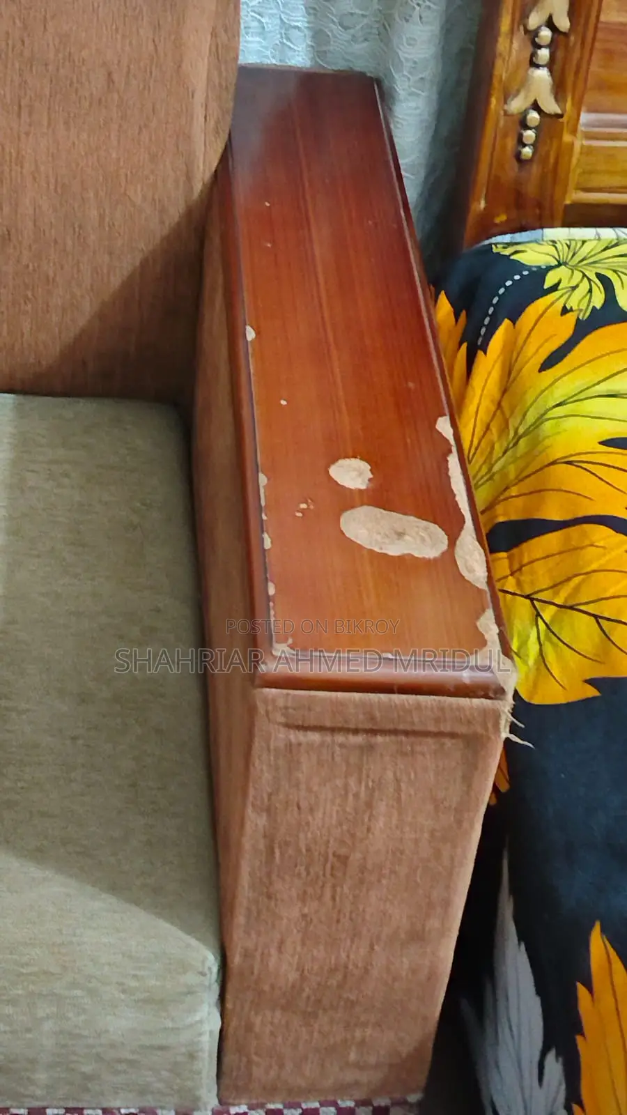 4 Ft / 2.5 Ft 2 Sit Sofa Sell