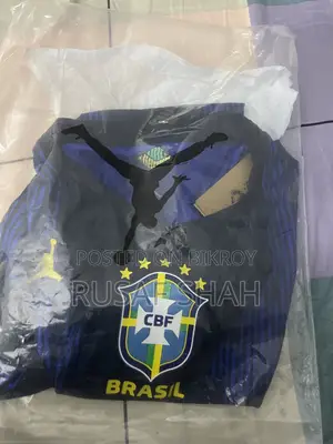 ব্রাজিল অ্যাওয়ে জার্সি প্লেয়ার এডিশন