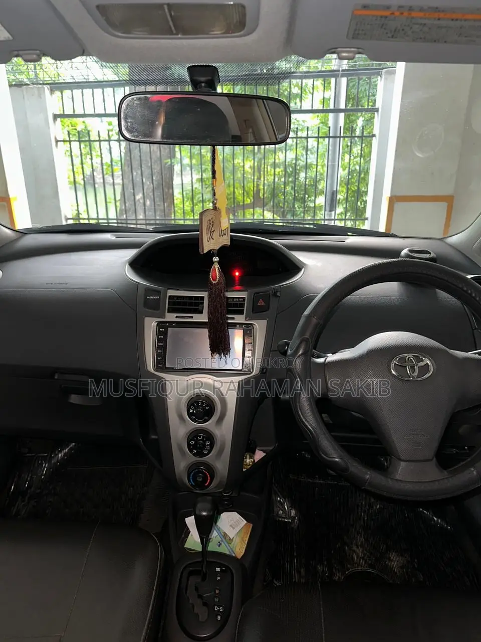 Toyota Vitz 1.5 FWD 5dr 2008 Silver