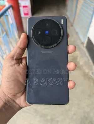 ভিভো এক্স১০০ প্রো ২৫৬ জিবি কালো