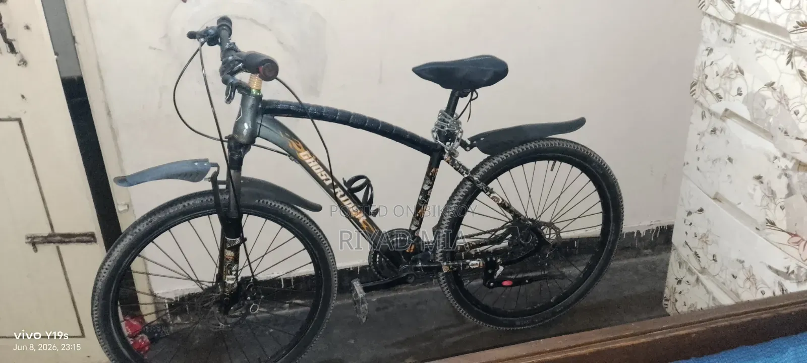 Bicycle for sale, in perfect running condition, no repairs needed