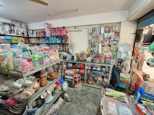 Running crockery and kitchenware business stock for sale