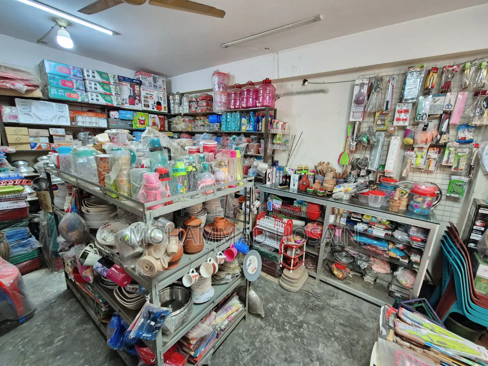 Running crockery and kitchenware business stock for sale