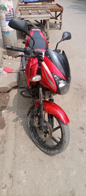 Bajaj Pulsar 150 2018 Red