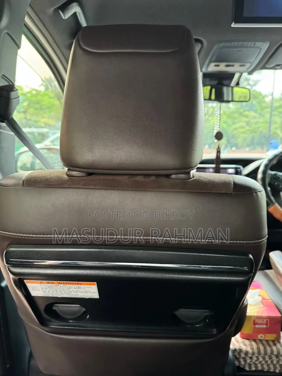 Toyota Esquire 1.8 FWD Hybrid (7 seater) 2017 Pearl
