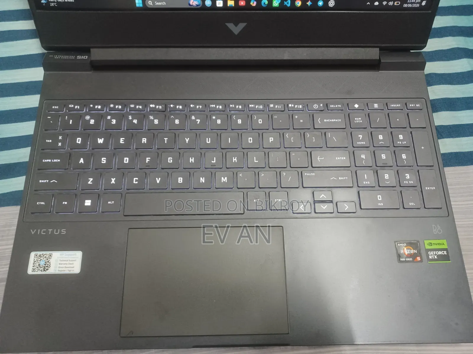 Laptop HP Victus 15 8GB AMD Ryzen 5 SSD 512GB
