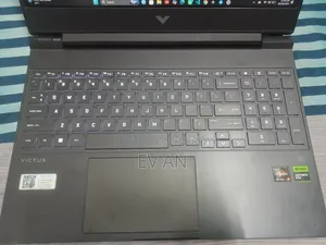 Laptop HP Victus 15 8GB AMD Ryzen 5 SSD 512GB