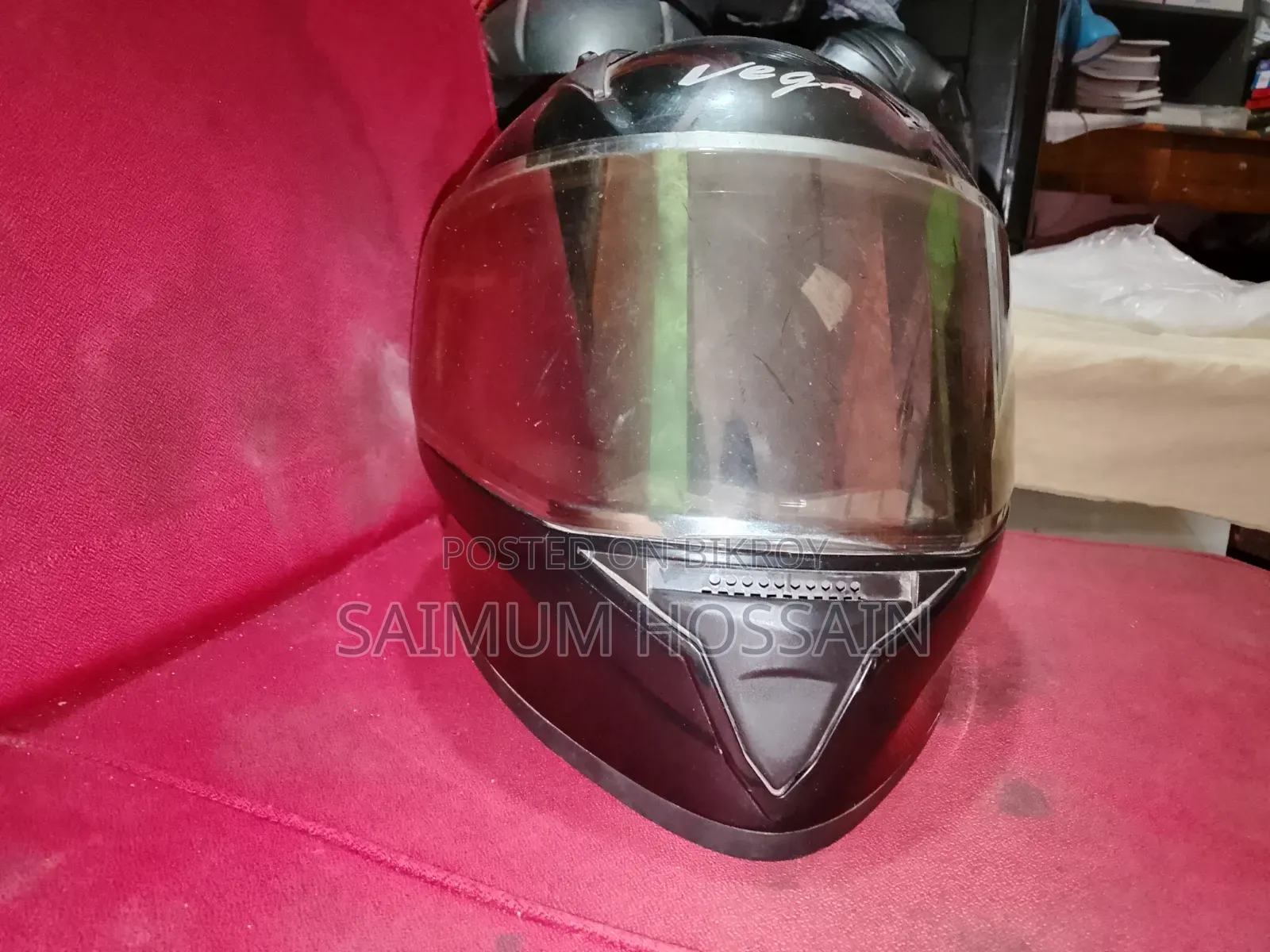 ভেগা হেলমেট ব্যবহৃত
