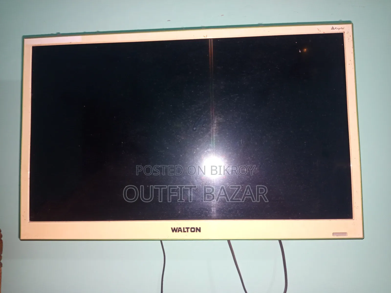 Tv × Monitor