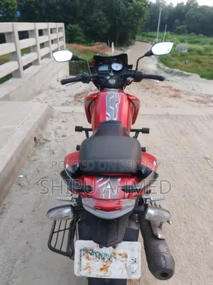 TVS Apache RTR 160 2V 2018 Red