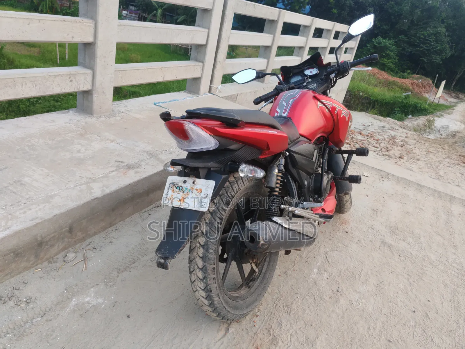 TVS Apache RTR 160 2V 2018 Red