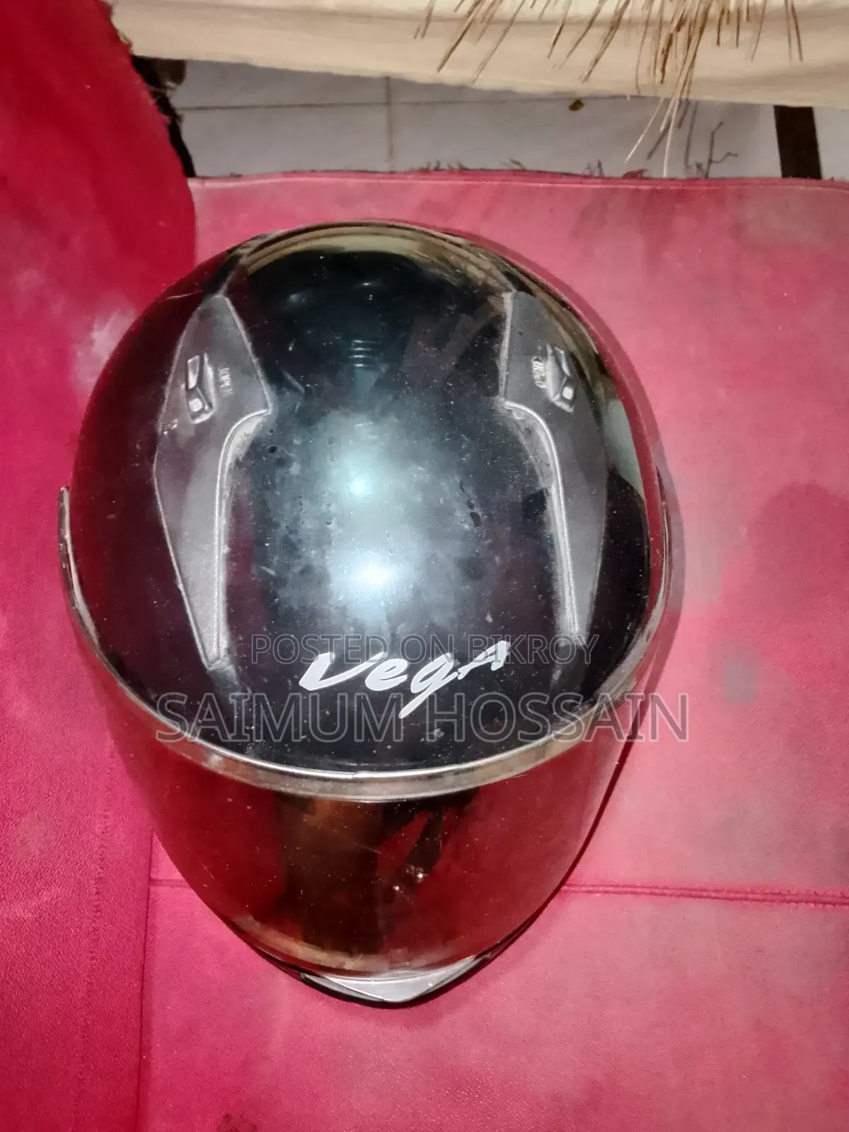 ভেগা হেলমেট ব্যবহৃত