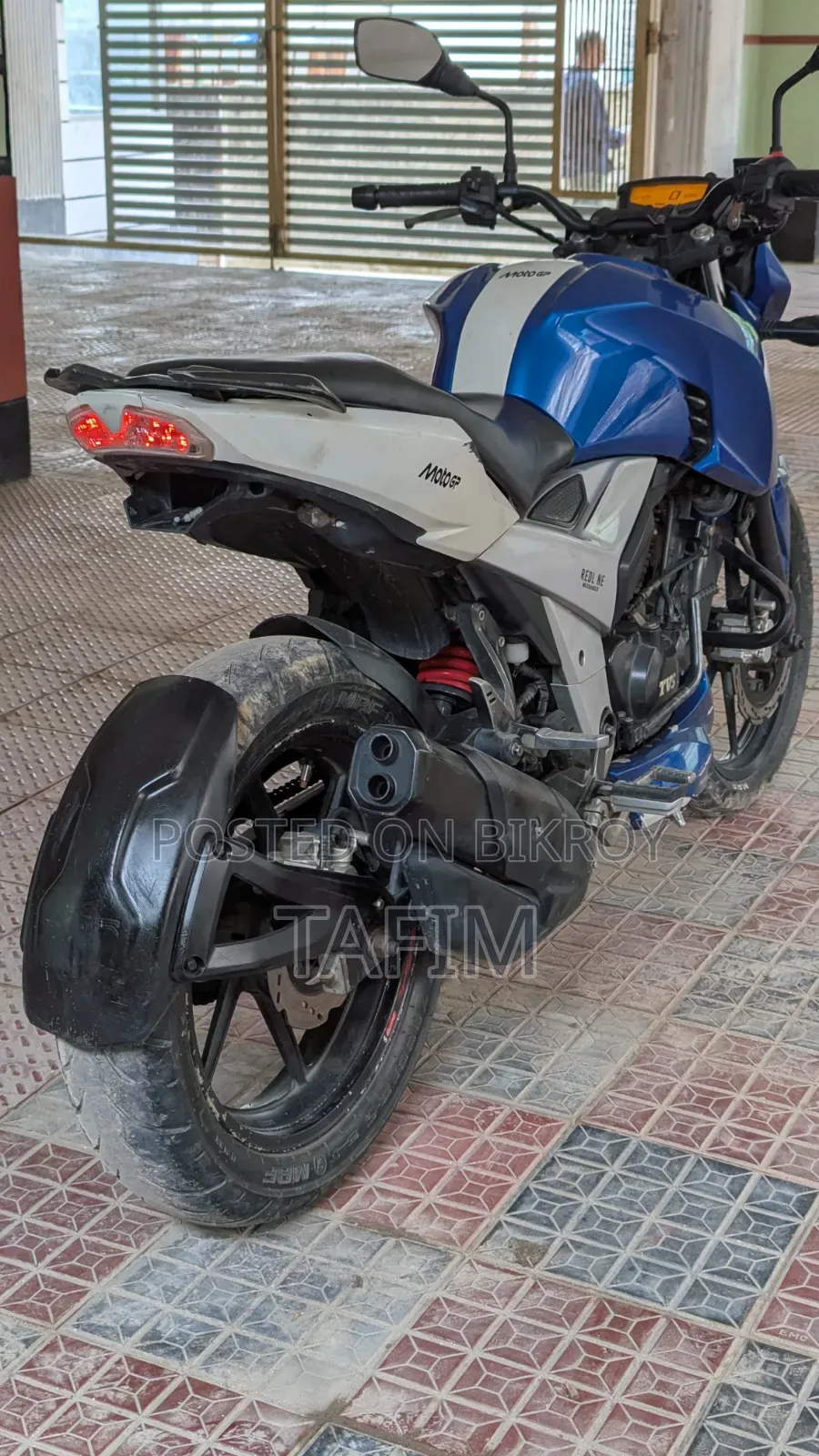 TVS Apache 160 4V 2019 Blue