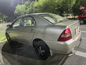 Toyota Corolla Sedan 2001 Gold