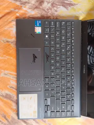 ল্যাপটপ Asus ZenBook 13 UX331UN ১৬জিবি ইন্টেল কোর আই৭ এসএসডি ২৫৬জিবি