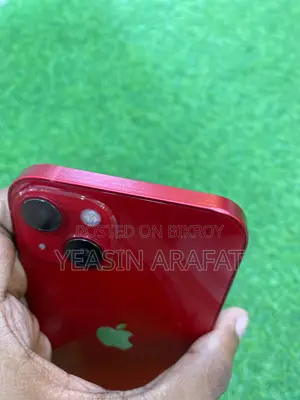 Apple iPhone 13 128 GB Red