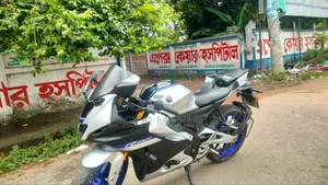 Yamaha 2023 Silver