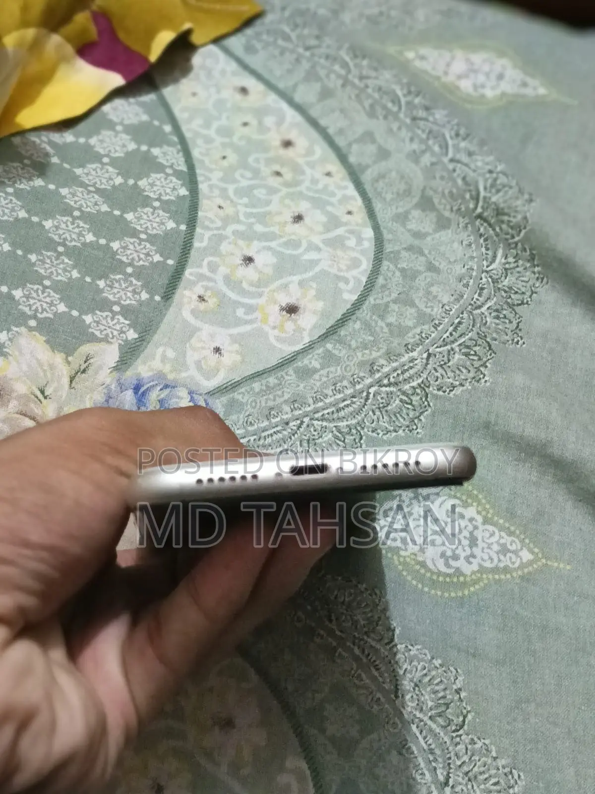 New Apple iPhone 11 64 GB White