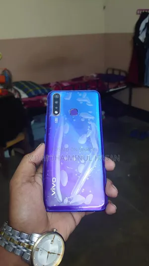 Vivo Y19 128 GB Blue
