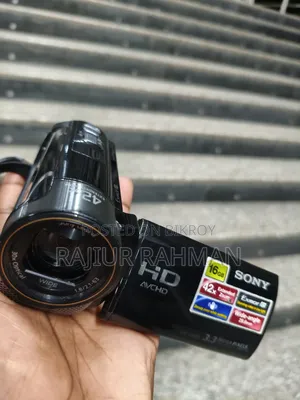 Sony HDR-Cx160. Microphone Supported Handycam.