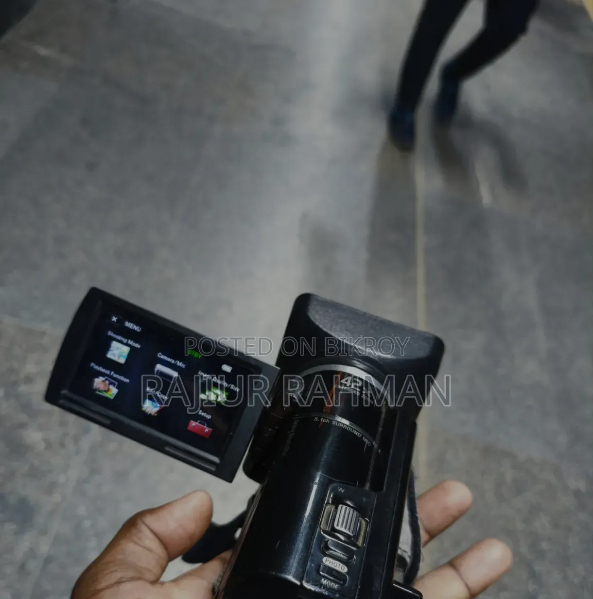 Sony HDR-Cx160. Microphone Supported Handycam.