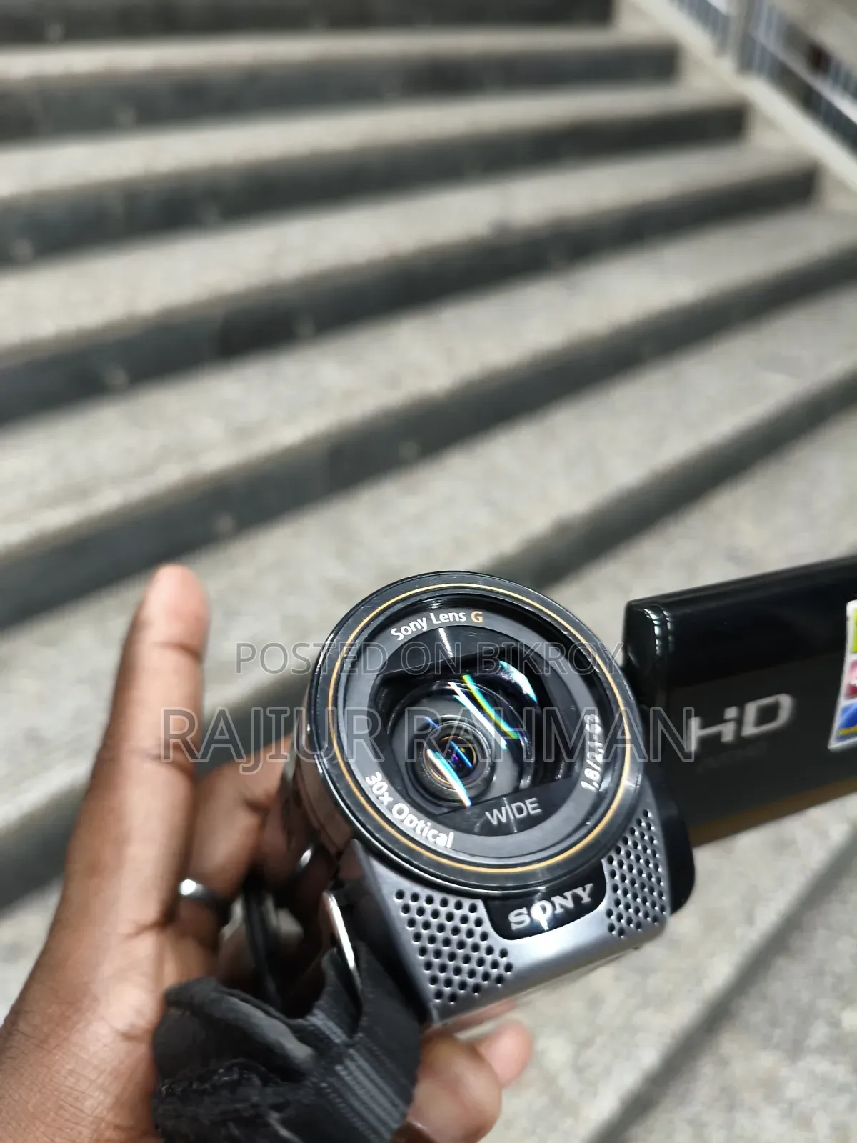 Sony HDR-Cx160. Microphone Supported Handycam.