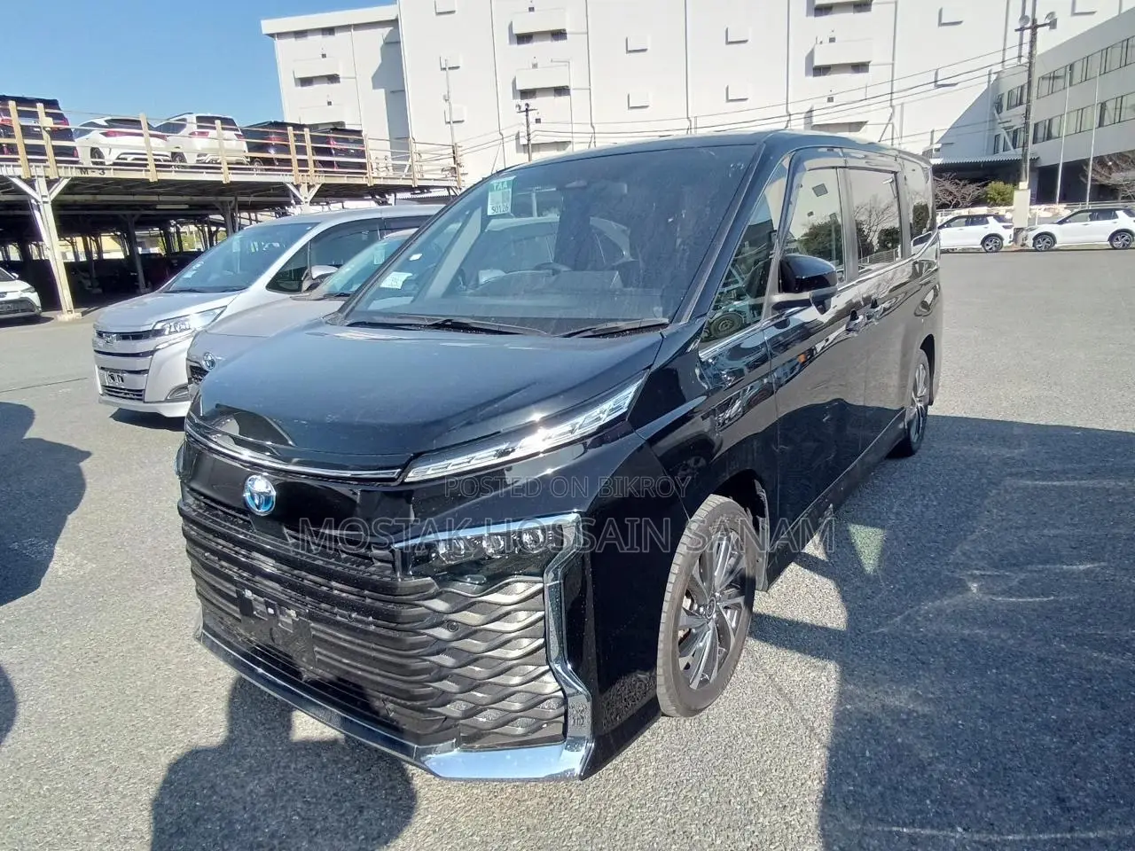 Toyota Voxy 2022 Black