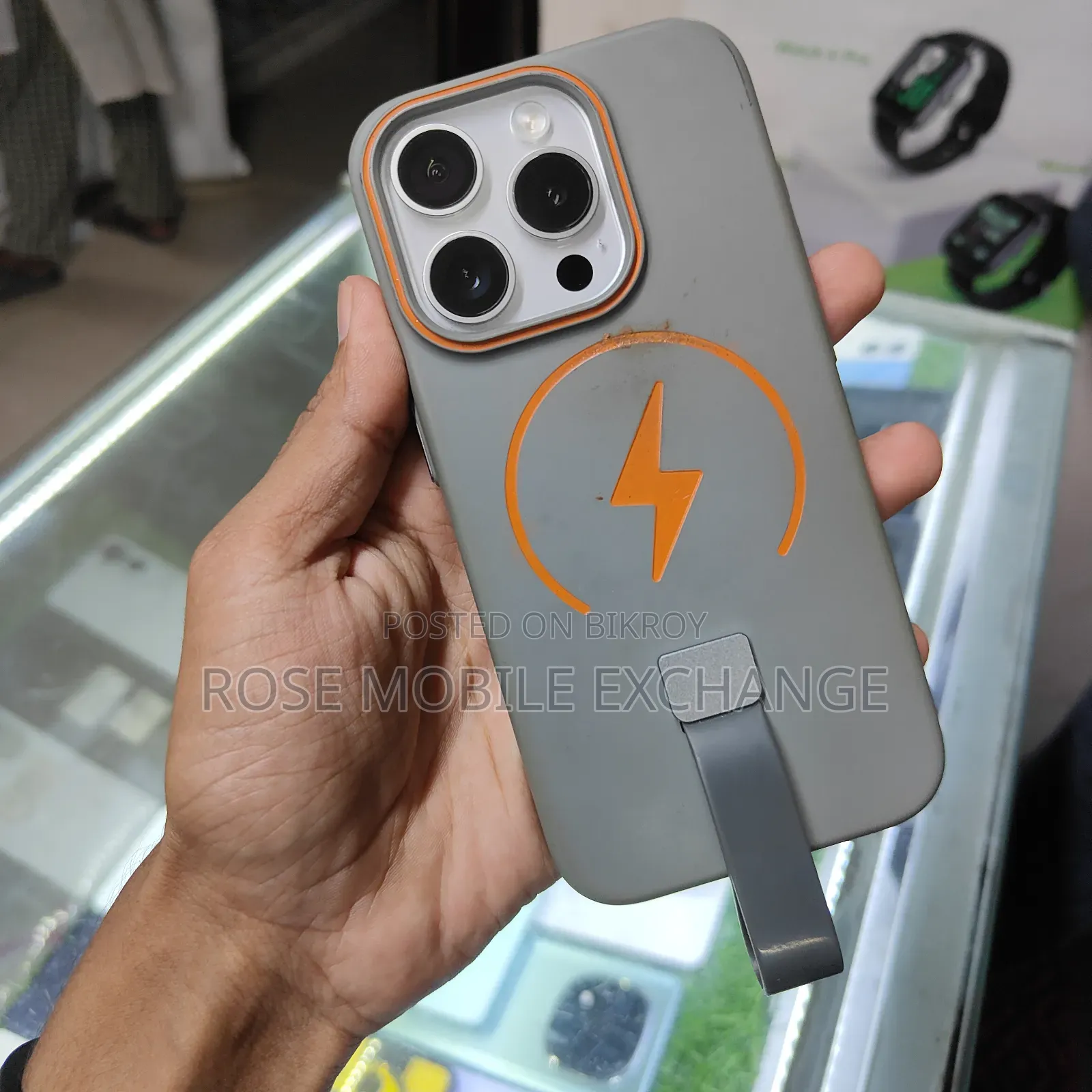 New Apple iPhone 15 Pro 128 GB