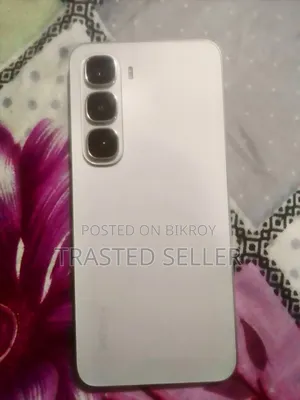 ইনফিনিক্স হট ৬০আই ১২৮ জিবি সাদা