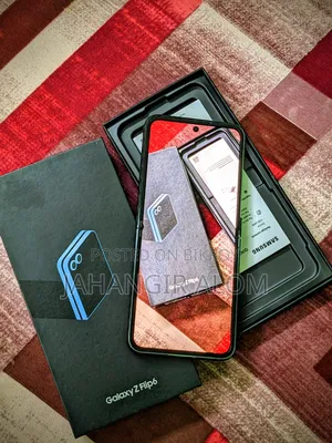 Samsung Galaxy Z Flip6 256 GB Blue