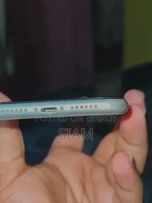 Apple iPhone 11 128 GB White