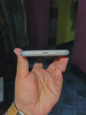 Apple iPhone 11 128 GB White