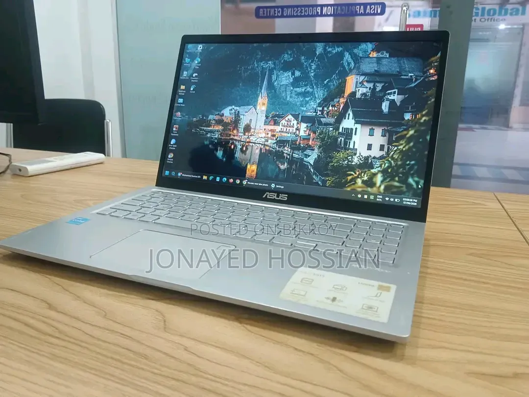 Laptop Asus VivoBook X540SA 8GB Intel Core i3 HDD 128GB