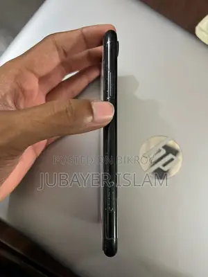 Apple iPhone XR 64 GB Black