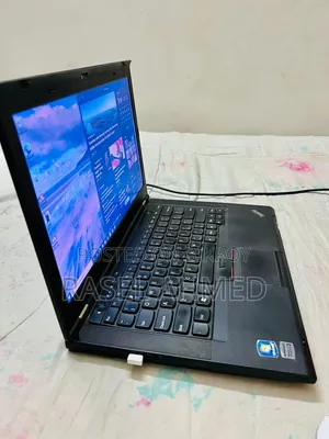 Laptop Lenovo ThinkPad T470 8GB Intel Core i5 HDD+SSD 256GB