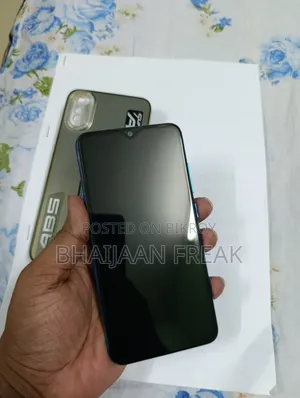 Vivo Y1s 32 GB Blue