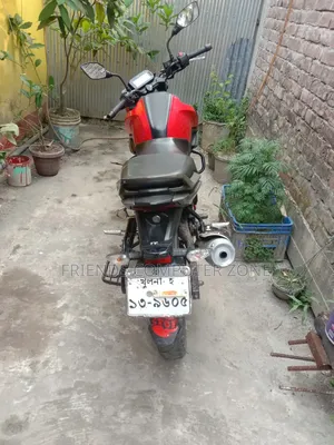 TVS Raider 125 2023 Red