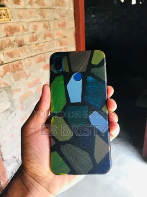 হুয়াওয়ে নোভা ৩আই ১২৮ জিবি নীল