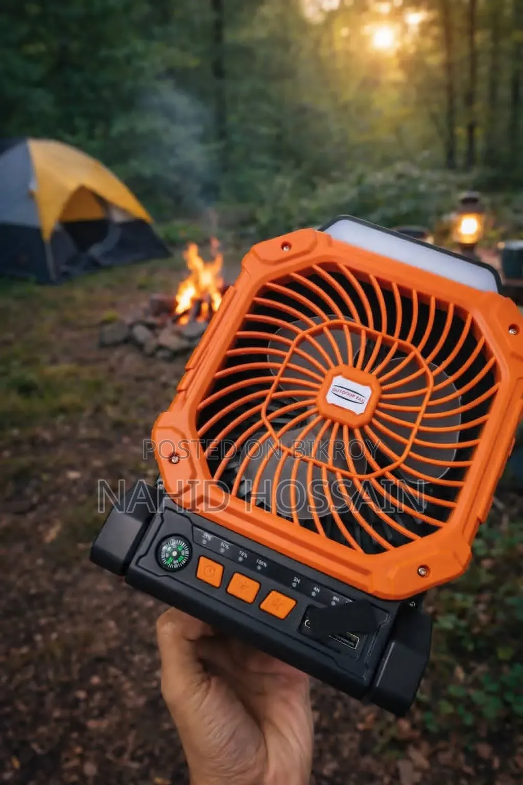 Rechargeable Solar Fan runs for 15 hours on a single charge