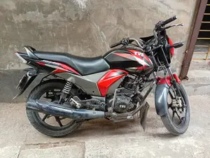 TVS Stryker 125 2016 Red