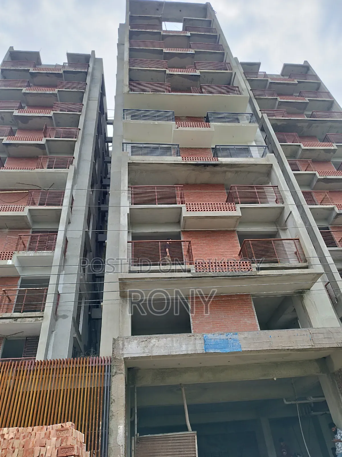 3-Bedroom Apartment In Bashundhara For Sale