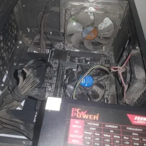 Gigabyte GA-H110MSTX-HD3-ZK 4GB Intel Core I5 SSD 128GB